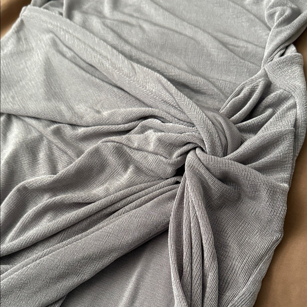 Forever 21 Silver Long Sleeve Dress - Picture 3 of 4